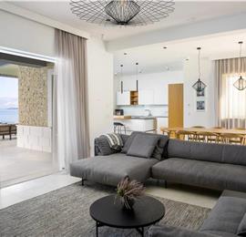 Beachfront Villa with Pool and Sea Views on Ciovo island near Trogir, Sleeps 8